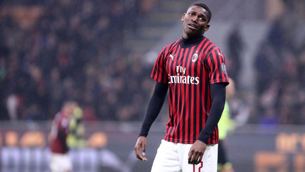 Tak Bisa Capai Target, AC Milan Bakal Hempaskan Salah Satu Strikernya