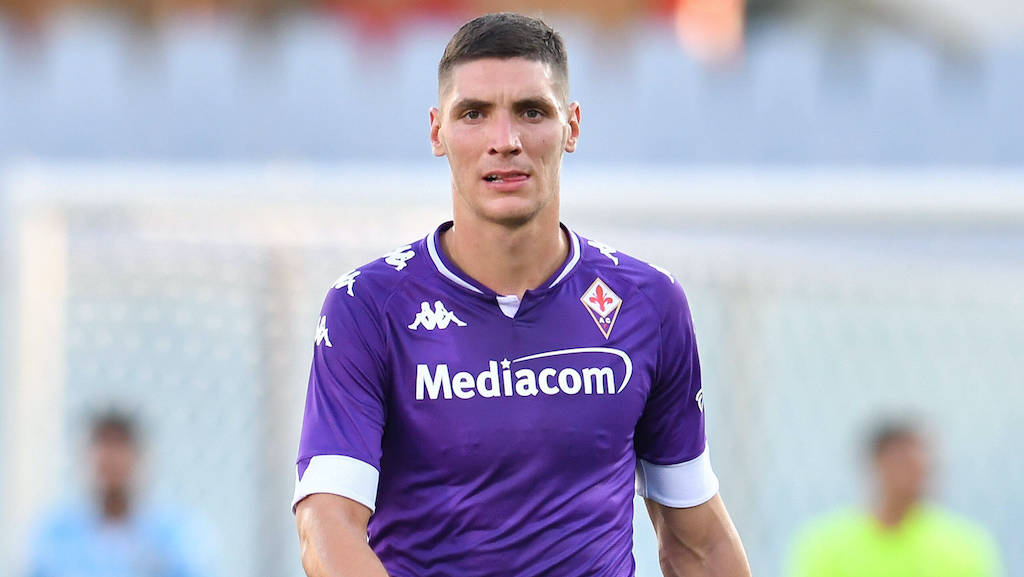 Ac Milan terus pepet Fiorentina dan berharap dapat diskon Milenkovic