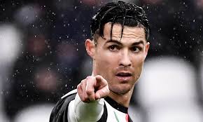 Ronaldo Bisa Lebih Baik Bersama Suarez atau Cavani