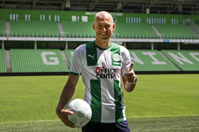 Gabung FC Groningen, Arjen Robben Batal Gantung Sepatu