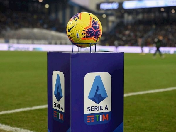 Kompetisi Serie A, Segera Izinkan Stadion Dipenuhi Penonton
