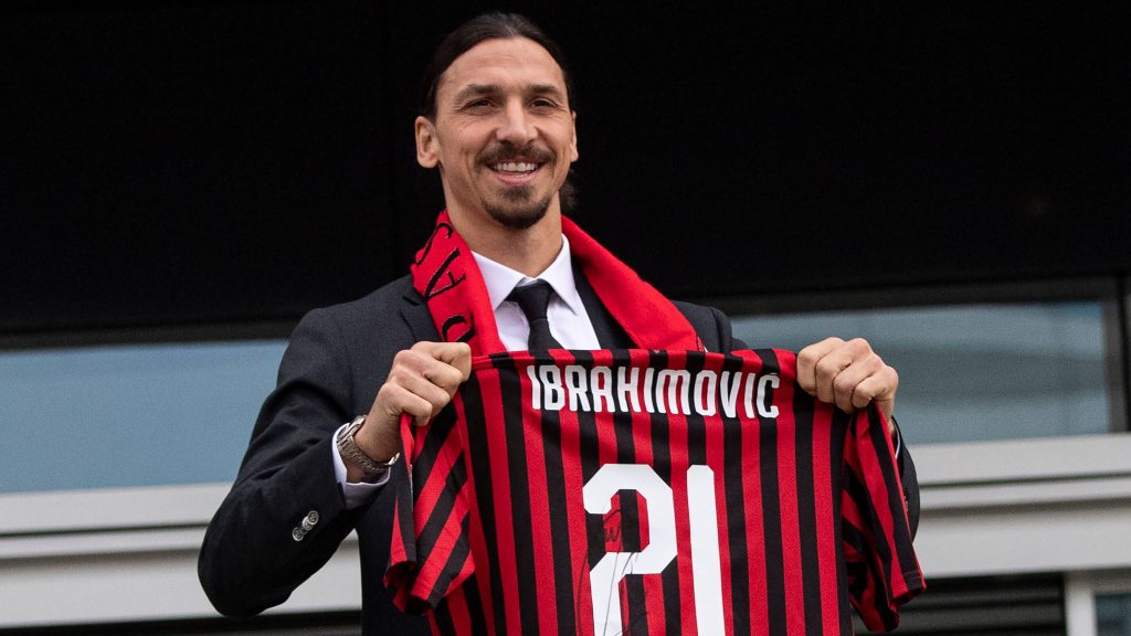 Ibrahimovic Tak Merespon AC Milan, Usai Diberikan Kontrak baru